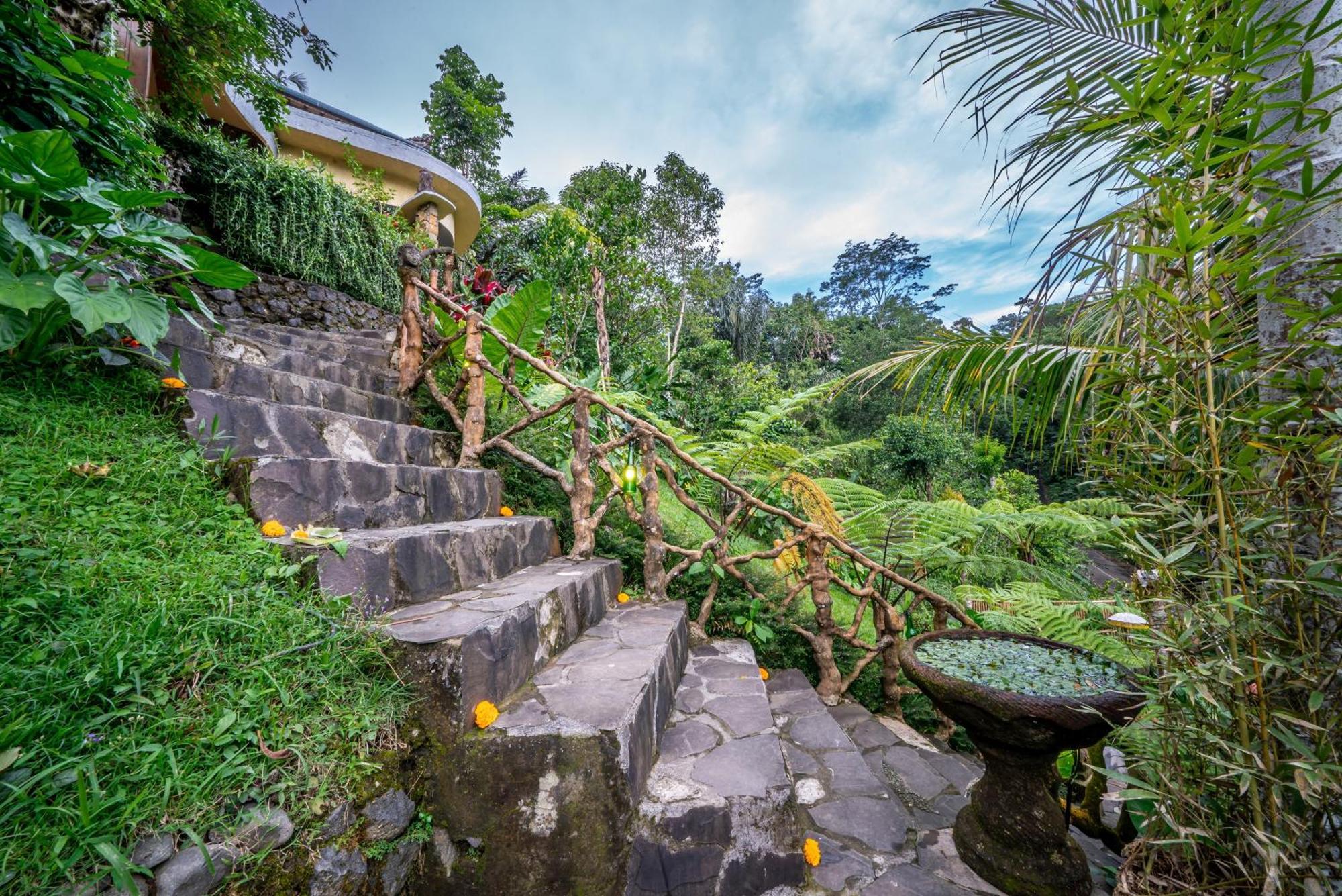 Yoga Maya Villa Gianyar  Exterior photo