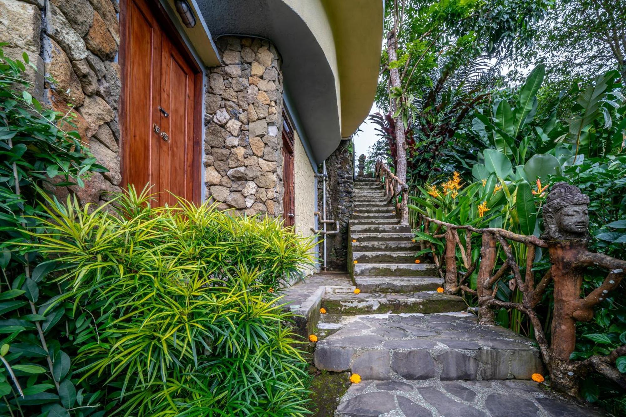 Yoga Maya Villa Gianyar  Exterior photo