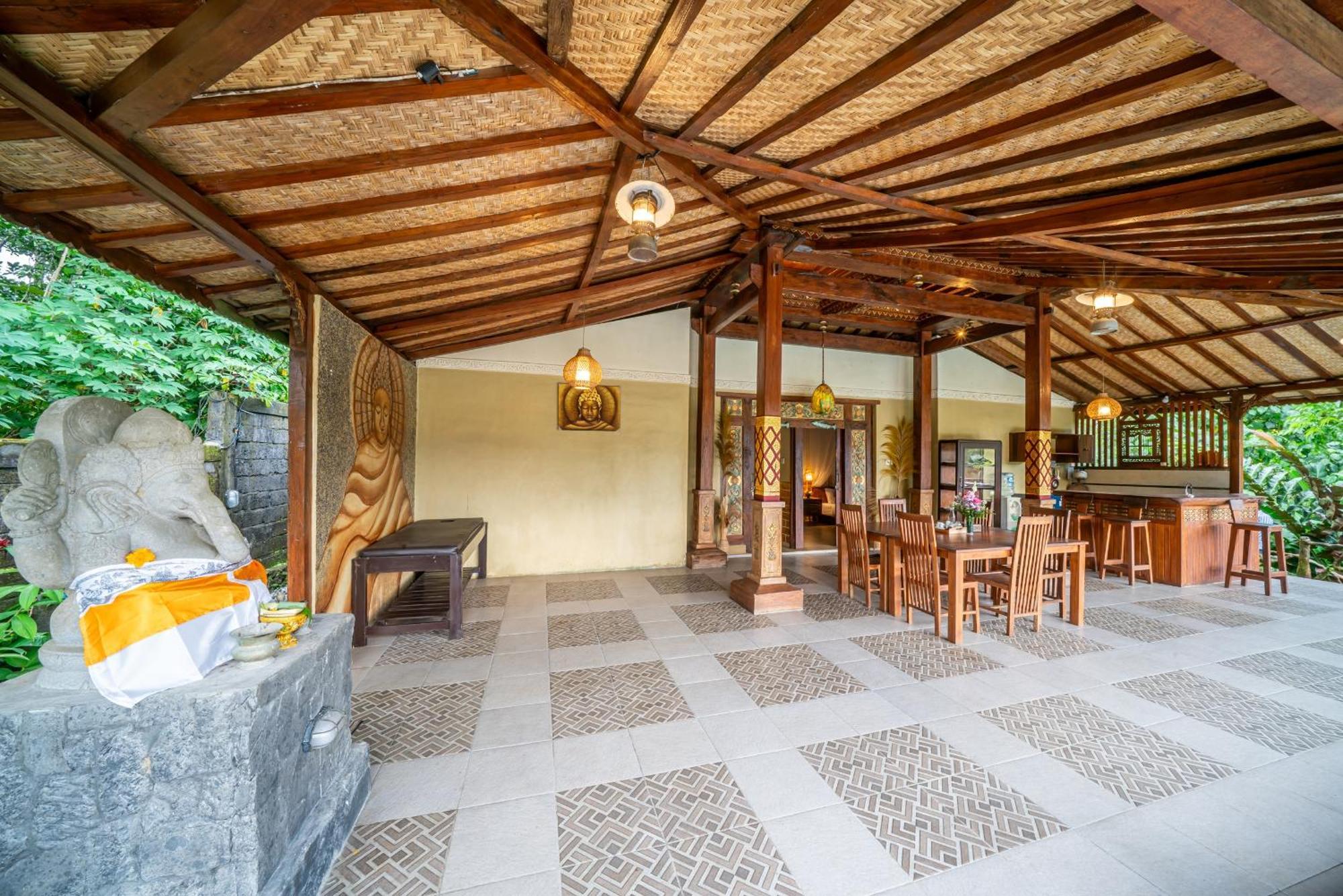 Yoga Maya Villa Gianyar  Exterior photo